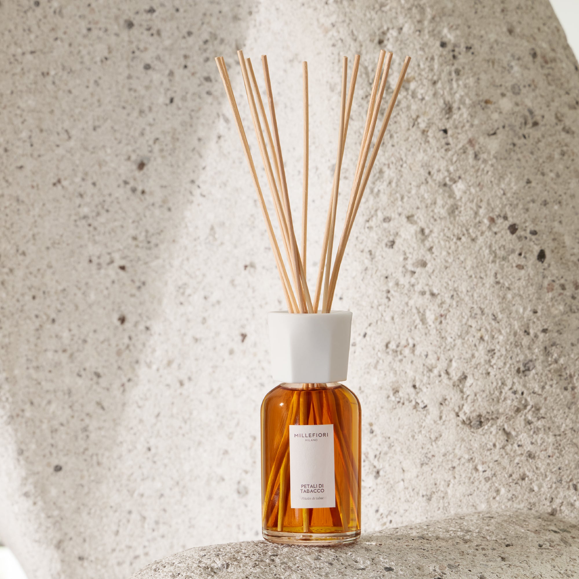 Millefiori Milano Reed Diffuser Petali di Tabacco